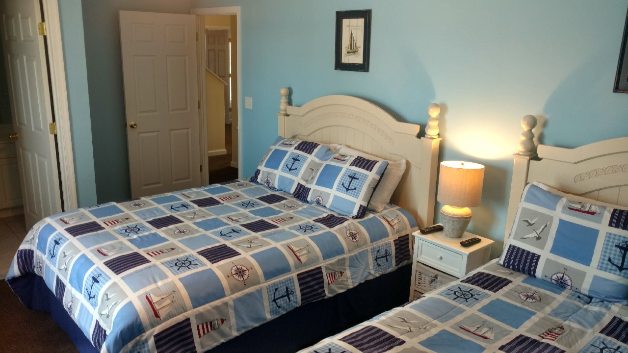 100 EAST 17TH AVENUE 300 NORTH WILDWOOD SUMMER VACATION RENTALS with